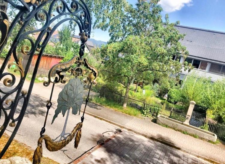 فندق كيشتزارتنفي  Gasthaus Birke المظهر الخارجي الصورة